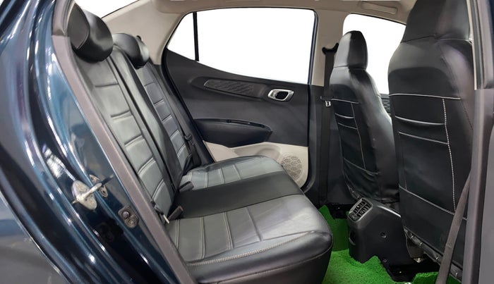 2022 Hyundai AURA SX 1.2 CNG, CNG, Manual, 25,033 km, Right Side Rear Door Cabin