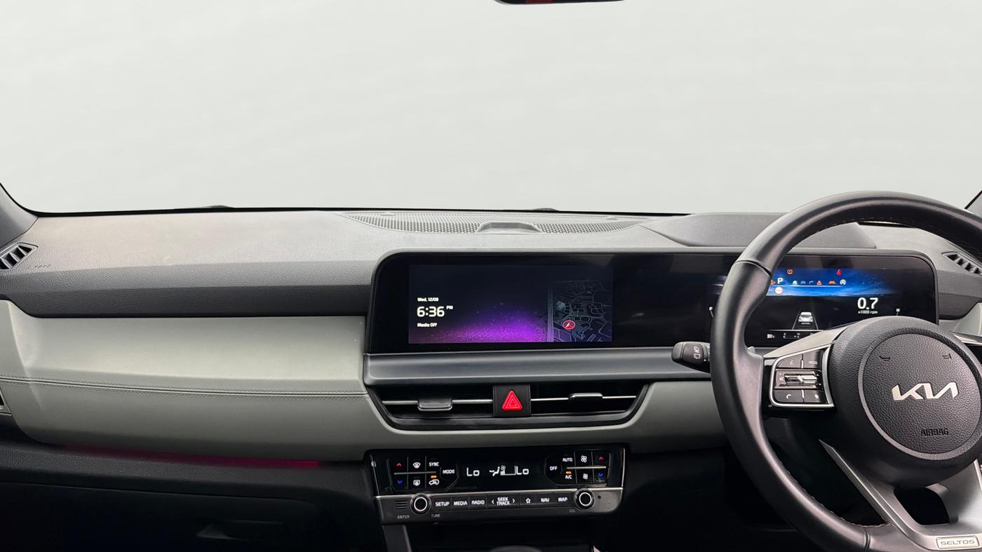 2023 KIA SELTOS  X LINE 1.5 TURBO PETROL DCT, Petrol, Automatic, 42,501 km, Air Conditioner