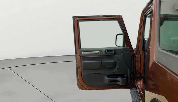 2021 Mahindra Thar LX D AT 4WD HT, Diesel, Automatic, 51,843 km, LHS Front Door