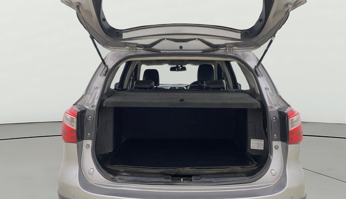 2016 Maruti S Cross ALPHA 1.6, Diesel, Manual, 1,02,946 km, Boot Open Zoomed View