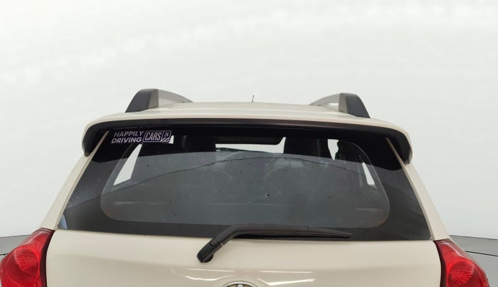 2014 Toyota Etios CROSS 1.2 G, Petrol, Manual, 78,066 km, Rear Windshield