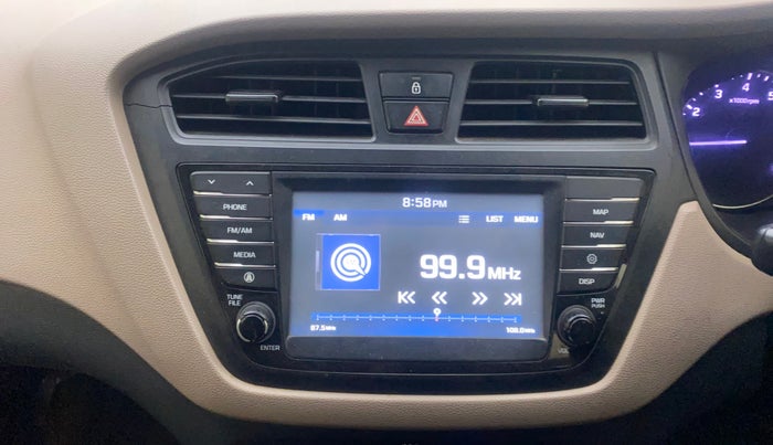 2017 Hyundai Elite i20 ASTA 1.2, Petrol, Manual, 1,06,073 km, Air Conditioner