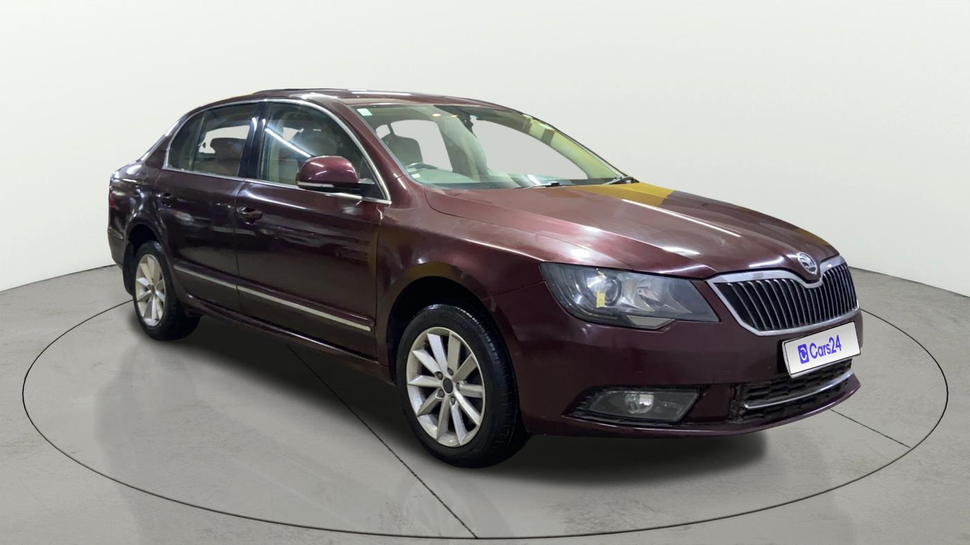 2014 Skoda Superb ELEGANCE 1.8 TSI AT, Petrol, Automatic, 63,516 km, Right Front Diagonal