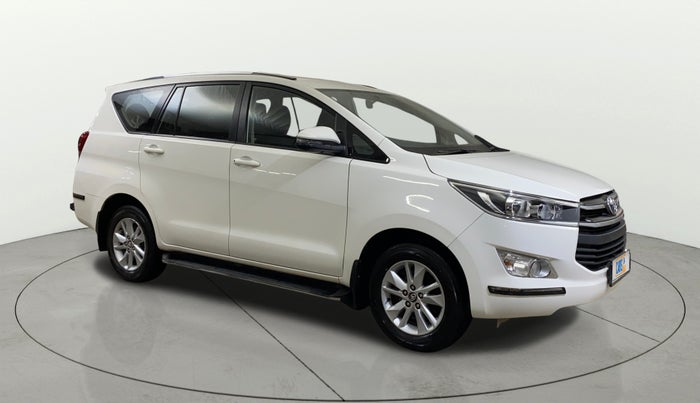 2018 Toyota Innova Crysta 2.7 GX 8 STR, Petrol, Manual, 47,748 km, Right Front Diagonal