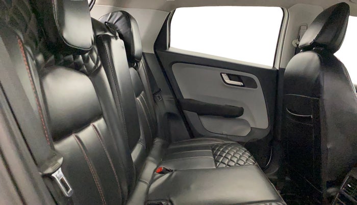 2020 Tata ALTROZ XZ PETROL, Petrol, Manual, 71,504 km, Right Side Rear Door Cabin