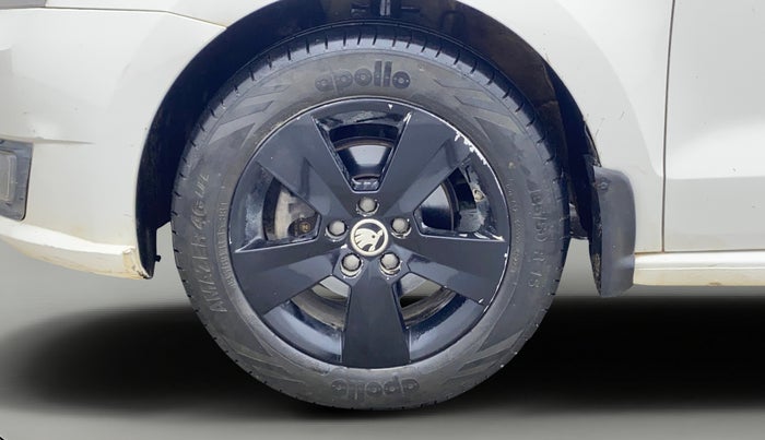 2020 Skoda Rapid AMBITION AT TSI, Petrol, Automatic, 1,16,692 km, Left Front Wheel