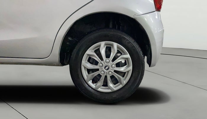 2013 Toyota Etios Liva GD, Diesel, Manual, 76,654 km, Left Rear Wheel