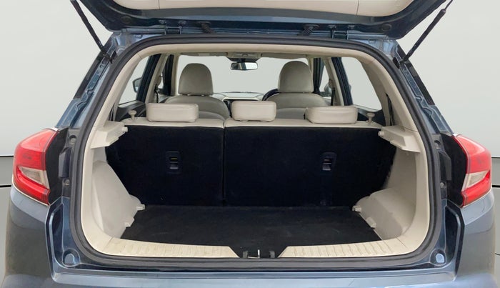 2021 Mahindra XUV300 W8 (O) 1.2 PETROL, Petrol, Manual, 33,153 km, Boot Open Zoomed View