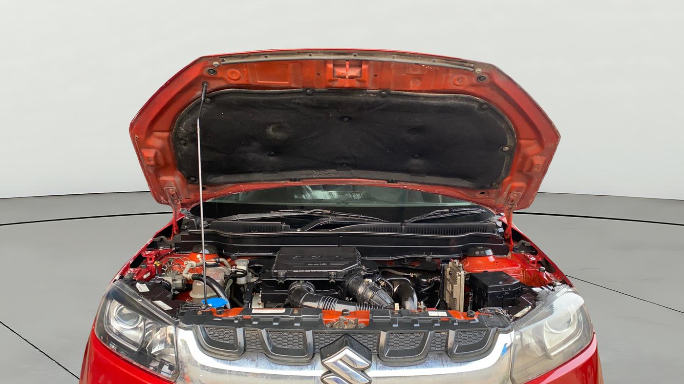 2019 Maruti Vitara Brezza ZDI, Diesel, Manual, 1,36,489 km, Open Bonet