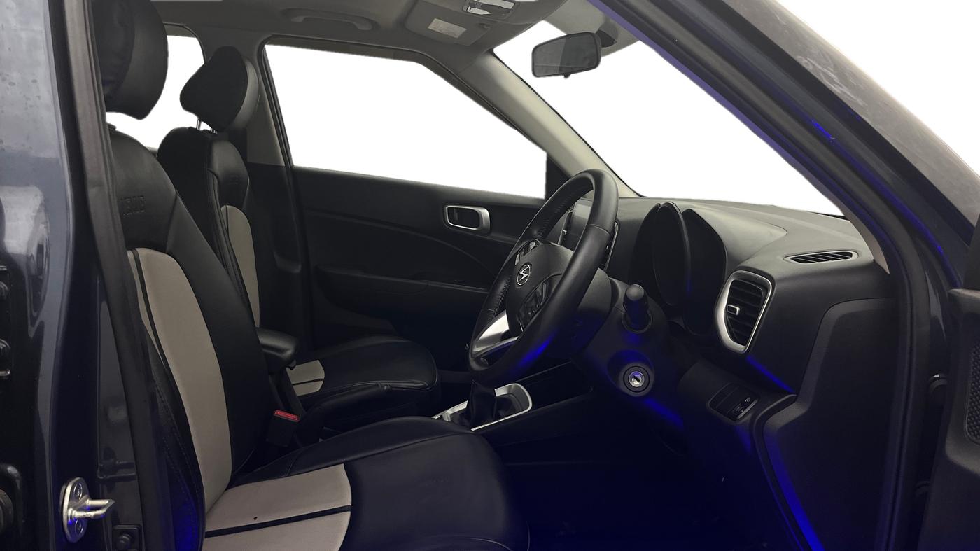 2020 Hyundai VENUE SX 1.0 TURBO, Petrol, Manual, 34,778 km, Right Side Front Door Cabin