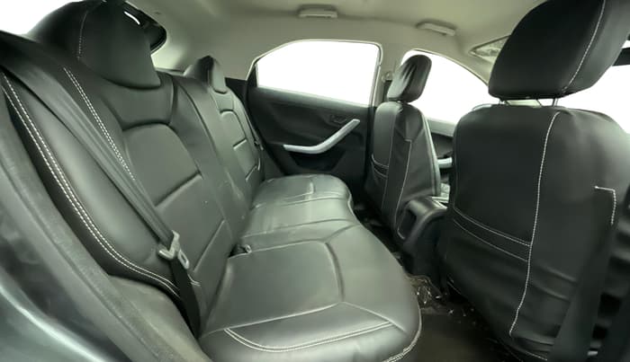2020 Tata NEXON XM PETROL, Petrol, Manual, 69,022 km, Right Side Rear Door Cabin