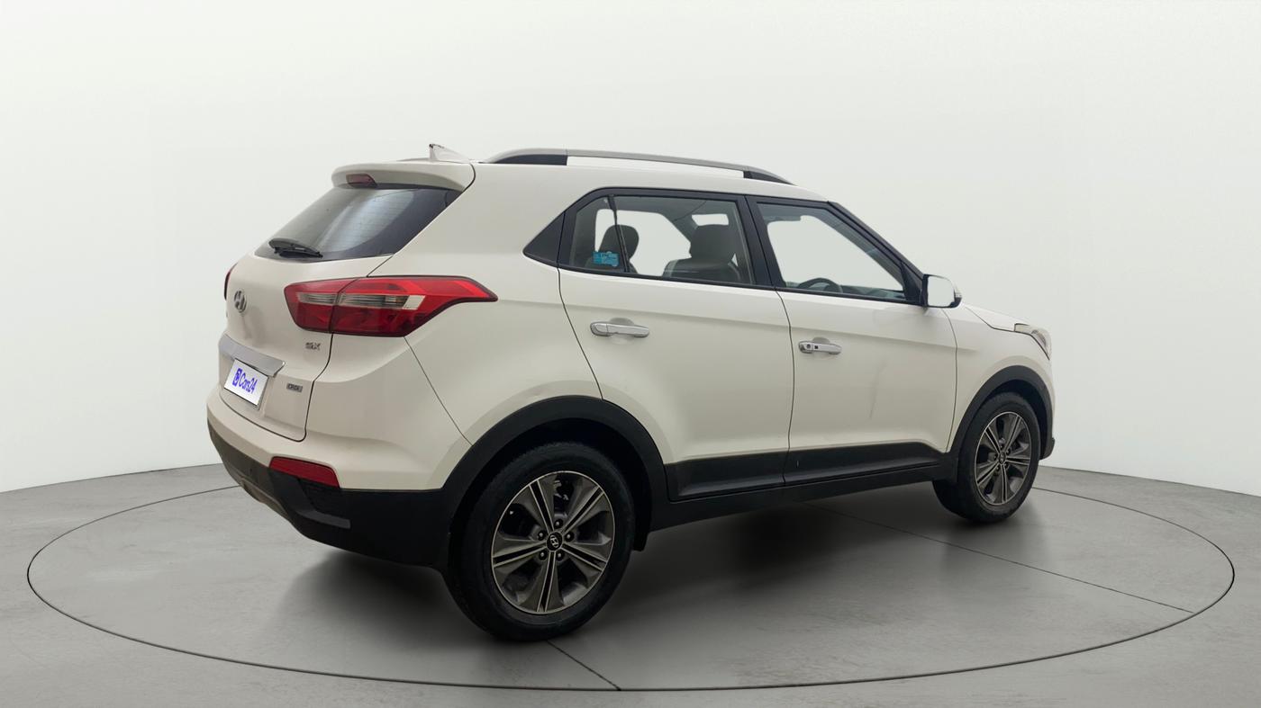 2016 Hyundai Creta SX (O) 1.6 DIESEL, Diesel, Manual, 1,03,764 km, Right Back Diagonal