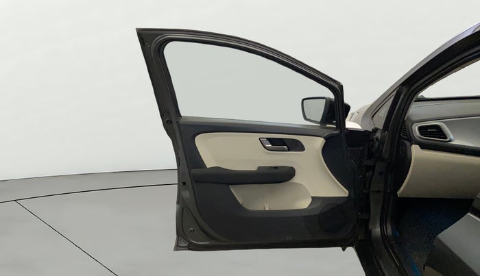 2023 Tata ALTROZ XZA, Petrol, Automatic, 32,303 km, LHS Front Door