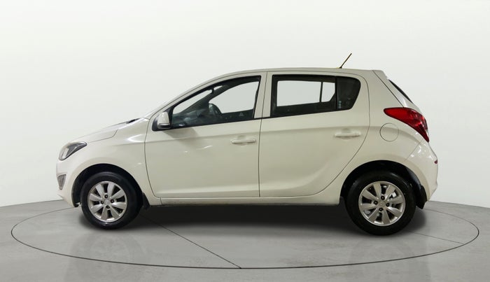 2013 Hyundai i20 SPORTZ 1.2, Petrol, Manual, 54,961 km, Left Side