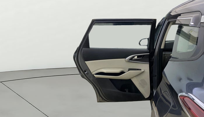 2023 KIA CARENS PRESTIGE 1.5 PETROL 7 STR, Petrol, Manual, 40,272 km, LHS Rear Door