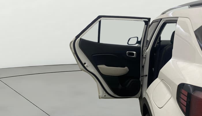 2024 Hyundai VENUE SX 1.2 PETROL, Petrol, Manual, 15,828 km, LHS Rear Door