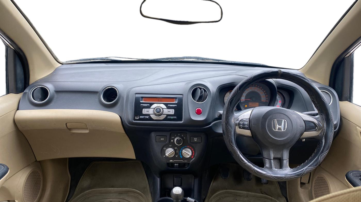 2014 Honda Brio S MT, Petrol, Manual, 73,099 km, Dashboard