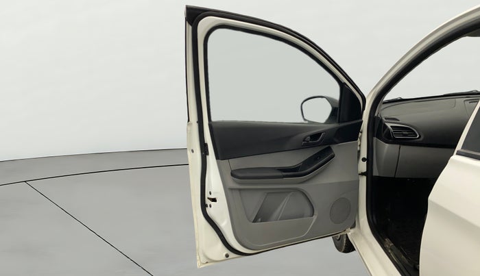 2023 Tata Tiago XT PETROL, Petrol, Manual, 25,802 km, LHS Front Door