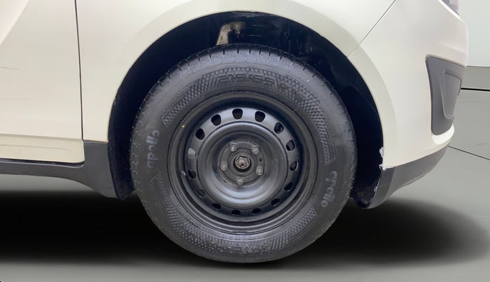 2019 Mahindra MARAZZO M4 8 STR, Diesel, Manual, 73,866 km, Right Front Wheel