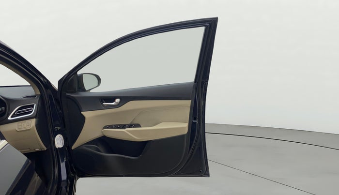 2020 Hyundai Verna SX 1.5 VTVT IVT, Petrol, Automatic, 41,237 km, RHS Front Door