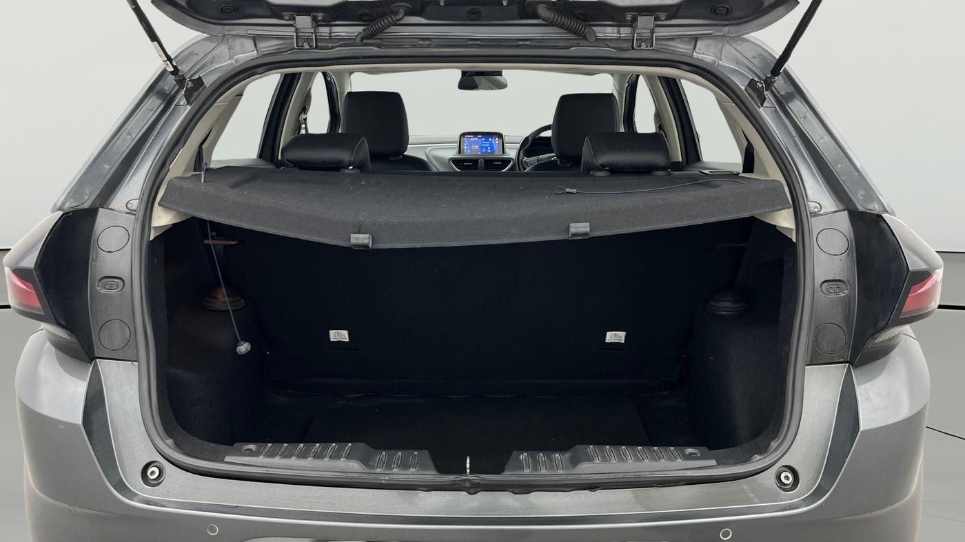 2021 Tata ALTROZ XZ PLUS PETROL, Petrol, Manual, 77,847 km, Boot Open Zoomed View