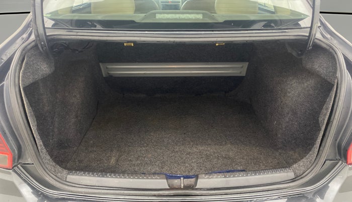 2018 Volkswagen Vento 1.2 TSI HIGHLINE PLUS AT, Petrol, Automatic, 87,680 km, Boot Open Zoomed View