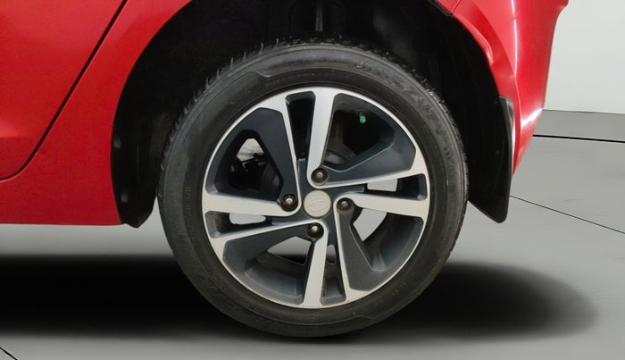 2020 Tata ALTROZ XZ PETROL, Petrol, Manual, 41,584 km, Left Rear Wheel