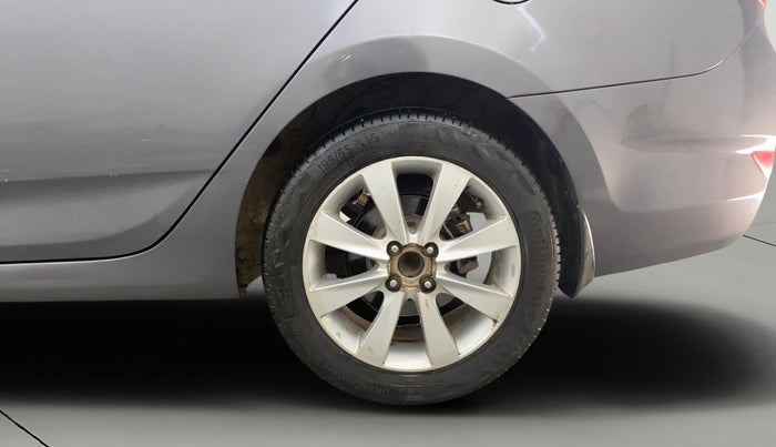 2013 Hyundai Verna FLUIDIC 1.6 VTVT SX, Petrol, Manual, 1,35,690 km, Left Rear Wheel