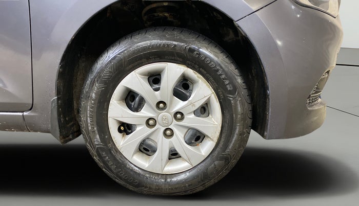 2016 Hyundai Elite i20 MAGNA 1.2, Petrol, Manual, 78,056 km, Right Front Wheel