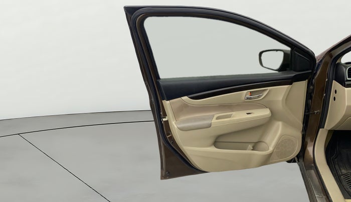 2015 Maruti Ciaz VXI+AT, Petrol, Automatic, 94,706 km, LHS Front Door