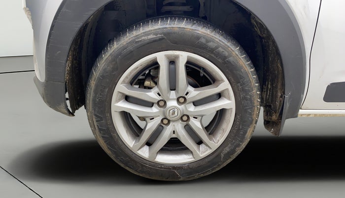 2023 Renault TRIBER RXZ AMT, Petrol, Automatic, 39,416 km, Left Front Wheel