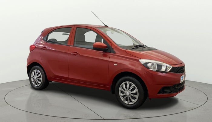2017 Tata Tiago XT PETROL, Petrol, Manual, 32,566 km, Right Front Diagonal