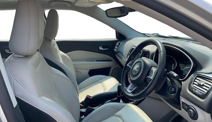 2017 Jeep Compass LIMITED 1.4 PETROL AT, Petrol, Automatic, 45,590 km, Right Side Front Door Cabin