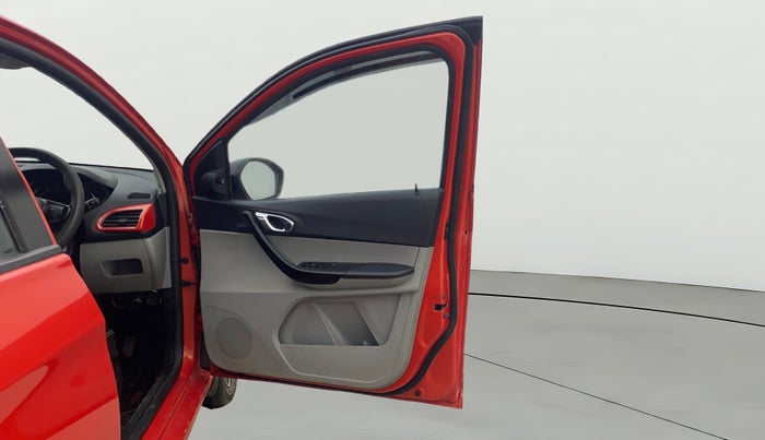 2020 Tata Tiago XZ PLUS PETROL, Petrol, Manual, 44,023 km, RHS Front Door