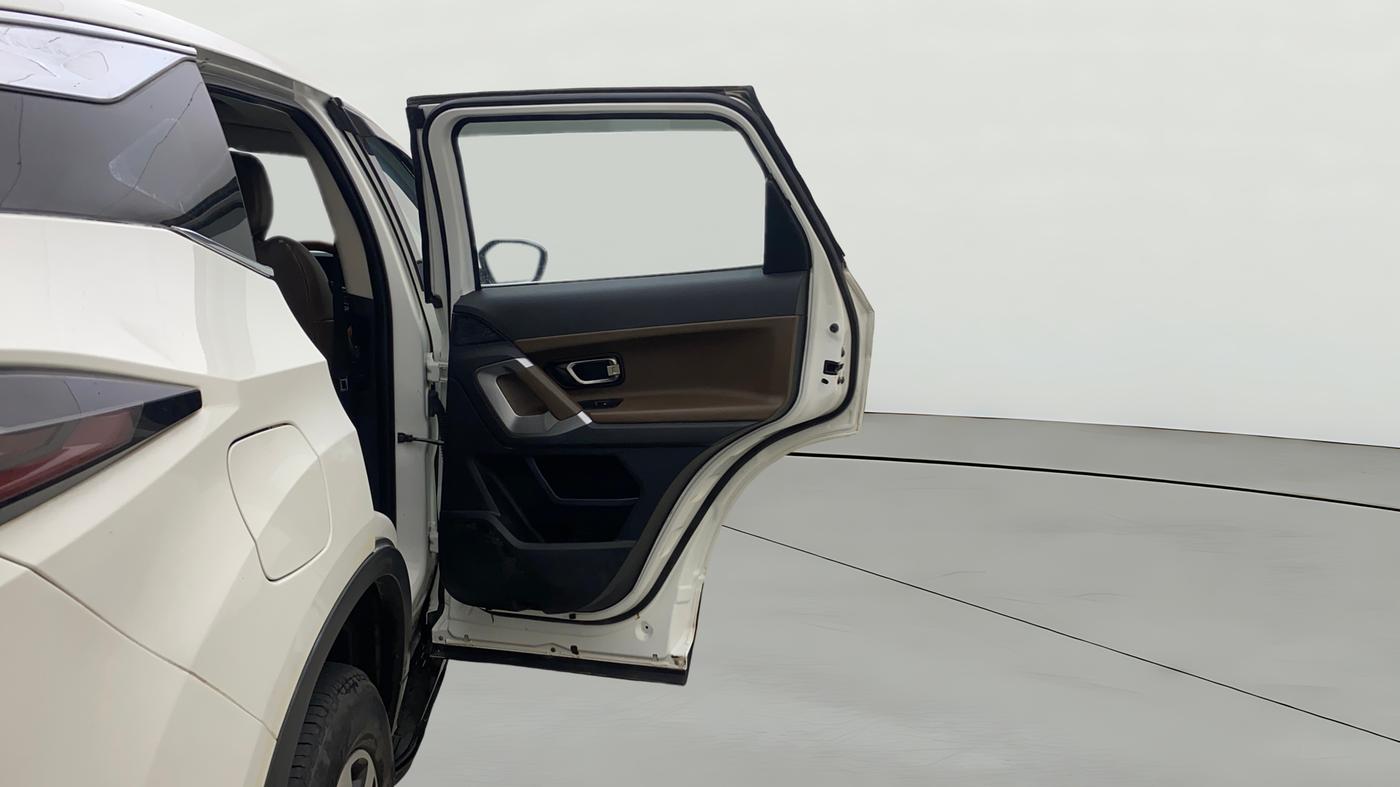 2022 Tata Harrier XZ PLUS 2.0L, Diesel, Manual, 1,33,769 km, RHS Rear Door