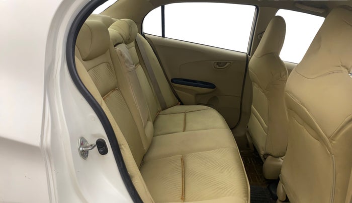 2014 Honda Amaze 1.5L I-DTEC S, Diesel, Manual, 1,48,630 km, Right Side Rear Door Cabin