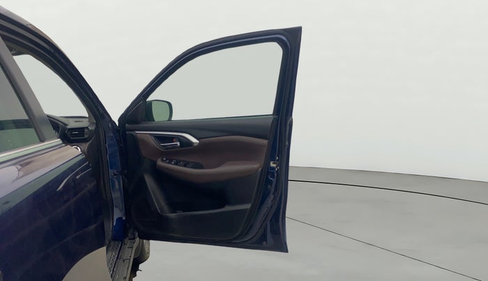 2023 Maruti Grand Vitara ZETA SMART HYBRID, Petrol, Manual, 47,376 km, RHS Front Door