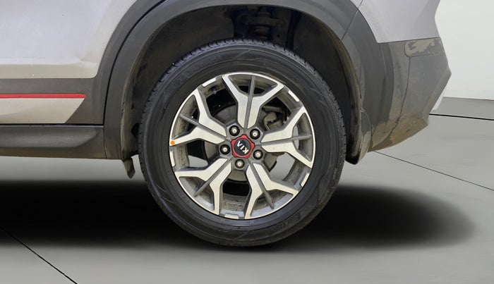 2019 KIA SELTOS GTX PLUS 1.4 PETROL, Petrol, Manual, 1,04,726 km, Left Rear Wheel