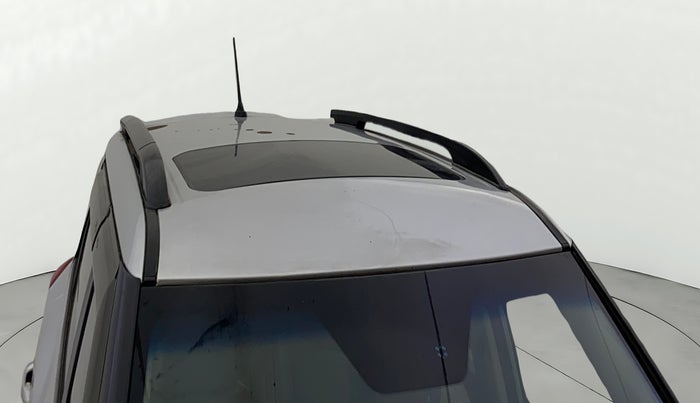 2020 Mahindra XUV300 W8 (O) 1.2 PETROL, Petrol, Manual, 1,03,497 km, Roof