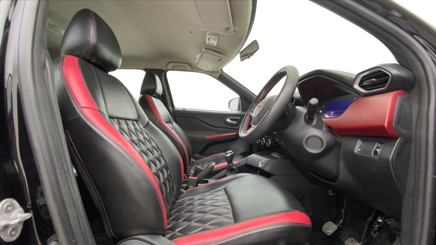 2022 Nissan MAGNITE XV TURBO RED EDITION, Petrol, Manual, 31,741 km, Right Side Front Door Cabin