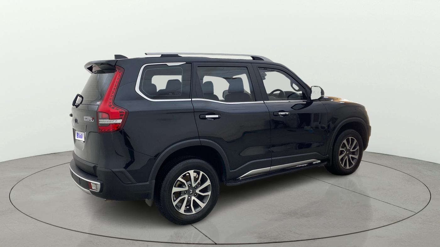 2023 Mahindra SCORPIO-N Z8 PETROL AT 7 STR, Petrol, Automatic, 7,560 km, Right Back Diagonal