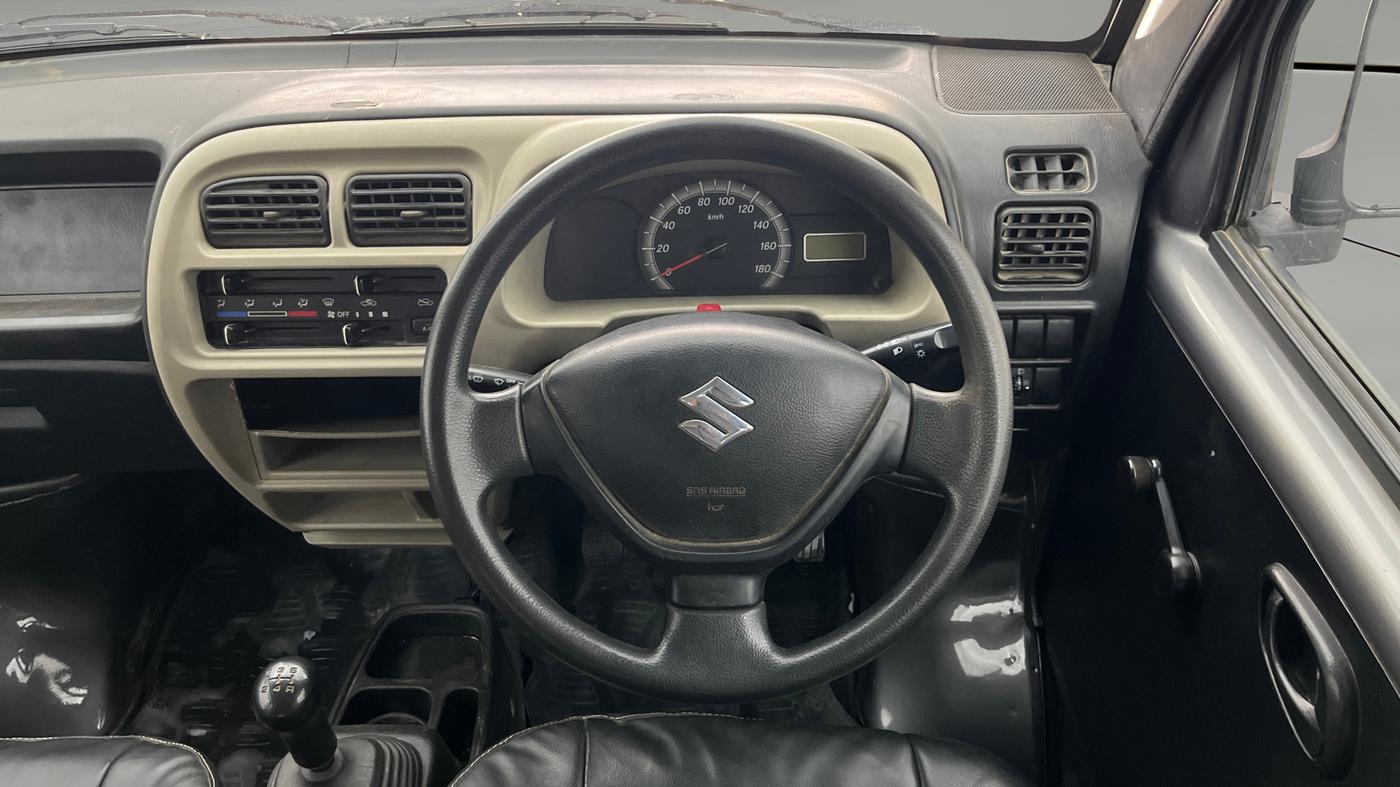 2020 Maruti Eeco 5 STR WITH A/C+HTR, Petrol, Manual, 56,159 km, Steering Wheel Close Up