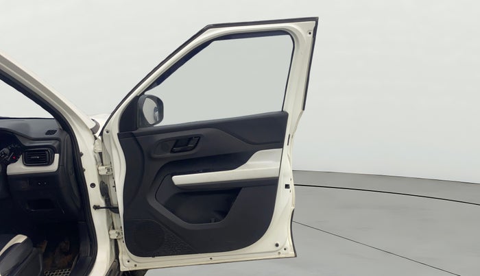 2023 Tata PUNCH PURE MT, Petrol, Manual, 20,523 km, RHS Front Door