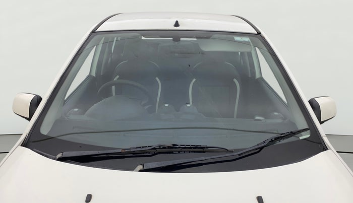 2014 Ford Figo ZXI 1.4 DIESEL, Diesel, Manual, 1,14,390 km, Front Windshield