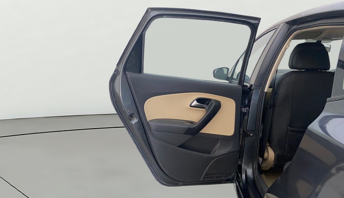 2015 Volkswagen Polo HIGHLINE1.5L, Diesel, Manual, 1,43,737 km, LHS Rear Door