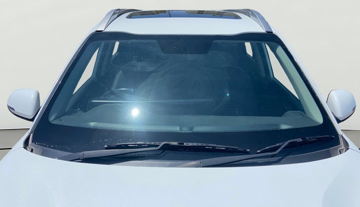 2020 KIA SONET GTX PLUS 1.0 DCT, Petrol, Automatic, 1,35,170 km, Front Windshield