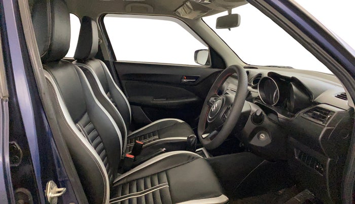 2018 Maruti Swift VXI AMT, Petrol, Automatic, 63,317 km, Right Side Front Door Cabin