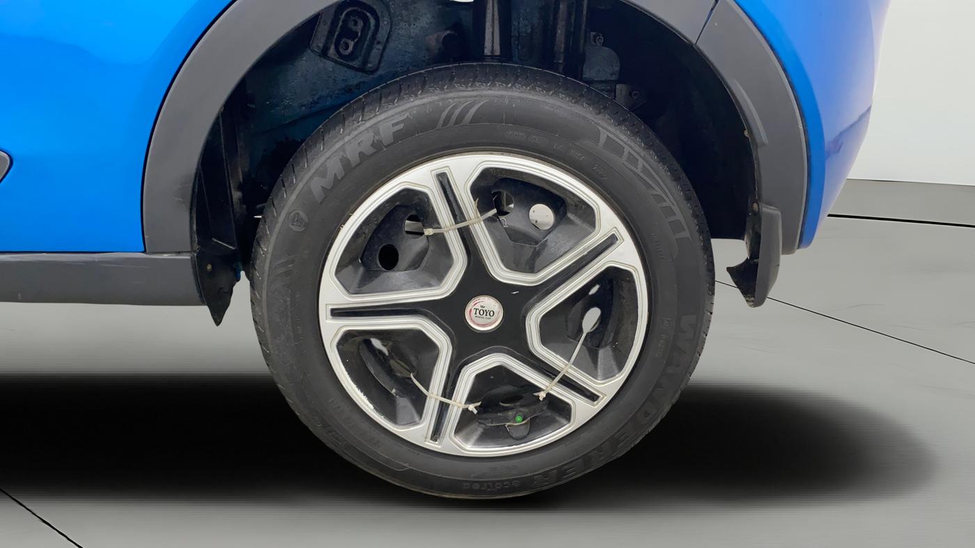 2018 Tata NEXON XT PETROL, Petrol, Manual, 89,071 km, Left Rear Wheel