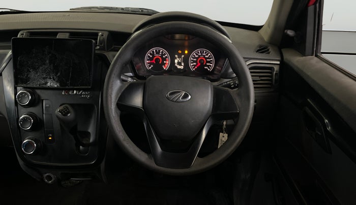 2019 Mahindra KUV 100 NXT K2 P 6 STR, Petrol, Manual, 70,016 km, Steering Wheel Close Up