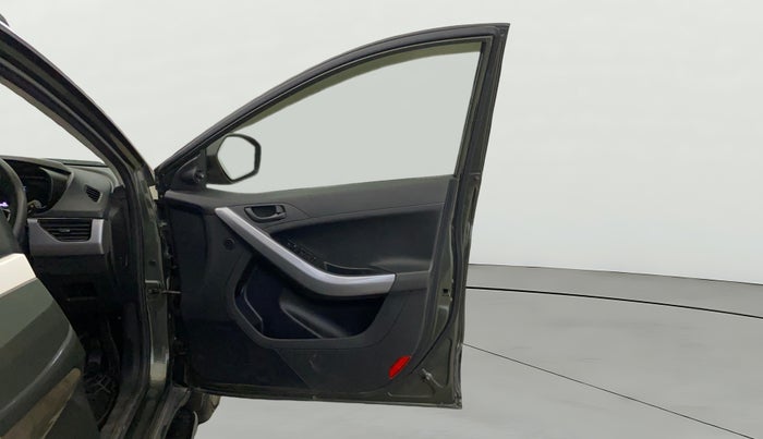 2023 Tata NEXON XMA PETROL, Petrol, Automatic, 32,318 km, RHS Front Door